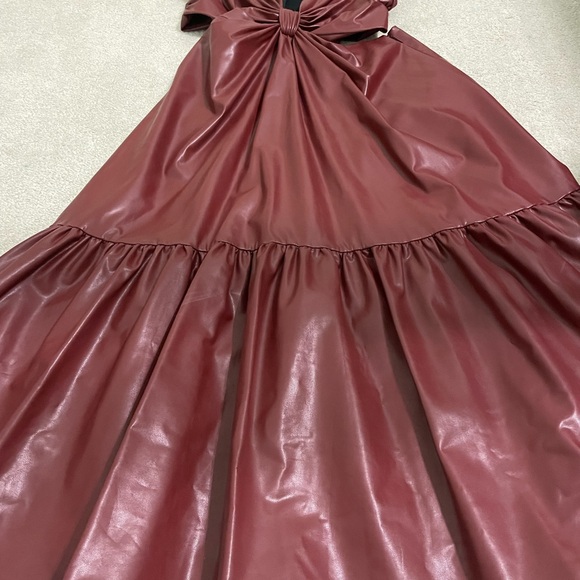 Cravesble Cranberry A.L.C.
Alexandria Faux Leather Cut-Out Dress - Picture 6 of 14
